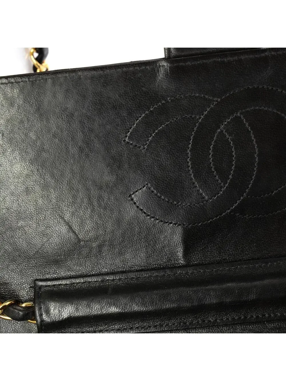 Chanel Vintage Clutch With Chain #241274C31B
